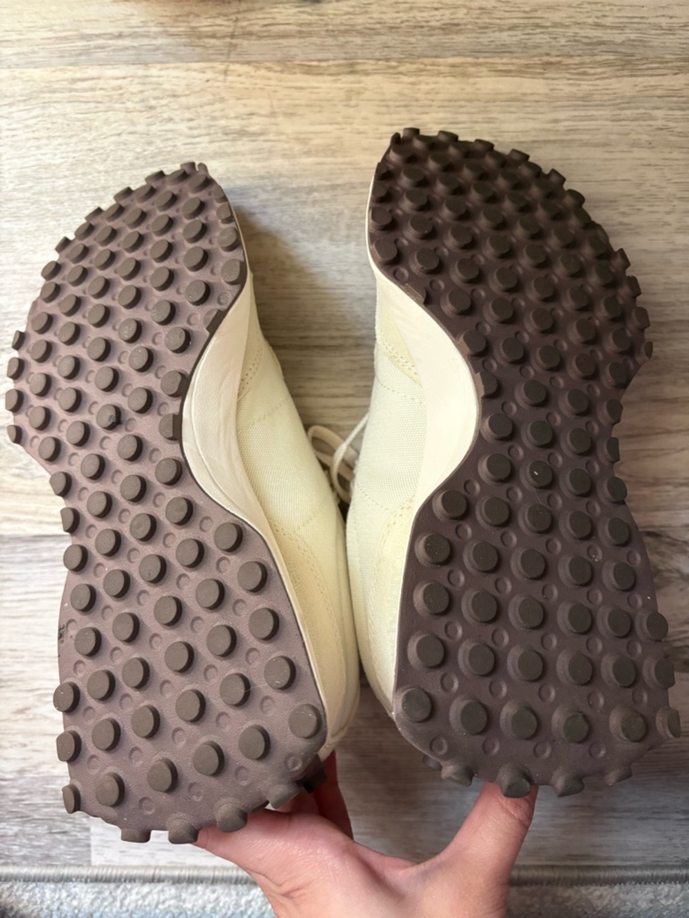 New Balance 327 Women's Sneakers - Picture 10 of 10